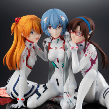 EVANGELION:3.0+1.0 THRICE UPON A TIME Asuka・Rei・Mari Newtype Cover Ver.